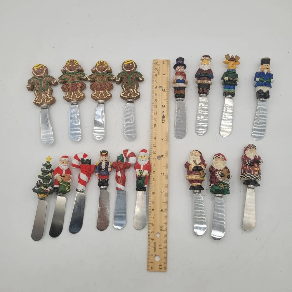 Lot Of 17 Stainless Steel Christmas Themed Butter/Cheese Spreader Holiday Party‎